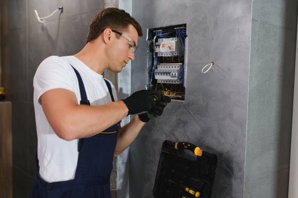 Best Affordable Emergency Electrician  in Pearisburg, VA